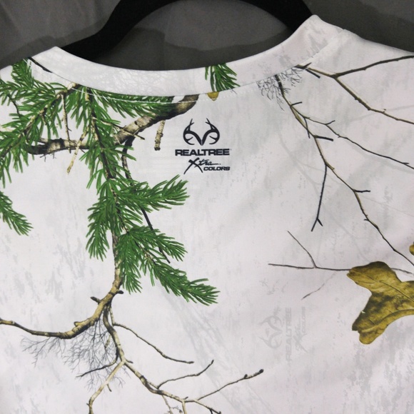 Realtree Xtra Color T-Shirt Womens Size Small Tee - Picture 8 of 8